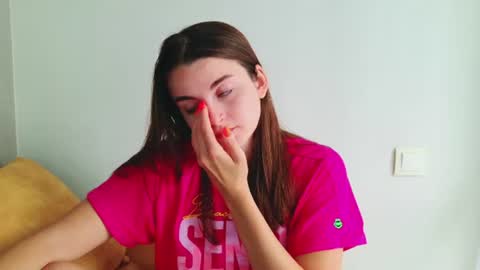 lana_gl online show from July 13, 8:17 am