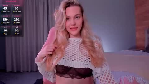 Snapshot of lana_hawana chatting on May 29, 3:43 pm Lana online show from May 29, 3:43 pm