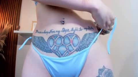 Lana     igauroraaaaaaaaa 1 online show from November 10, 4:22 am