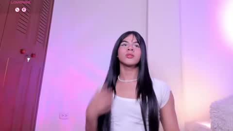 Snapshot of lana_moont chatting on July 10, 12:37 am INDEPENDENT MODEL online show from July 10, 12:37 am