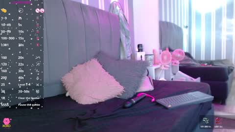 Angel  IG  online show from January 8, 11:52 pm