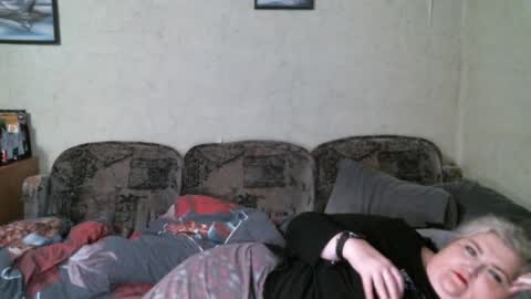 lanacat555 online show from March 5, 10:32 pm