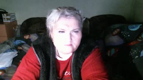 lanacat555 online show from February 3, 12:53 am