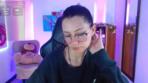 Alana Garcia  online show from January 14, 12:11 pm