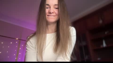 Lana online show from January 1, 6:26 am