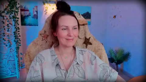 Lana Radiance online show from May 21, 12:56 pm