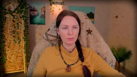 Lana Radiance online show from May 31, 6:09 pm
