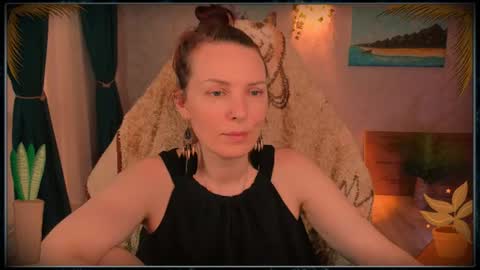 Lana Radiance online show from July 25, 4:37 pm