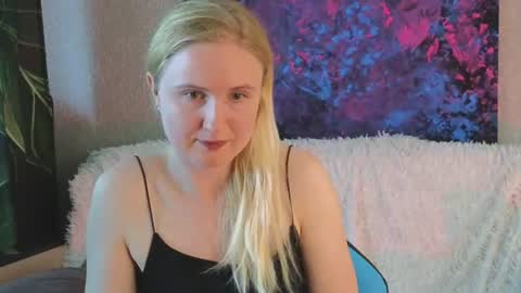 LanaviSmith online show from July 15, 6:29 am