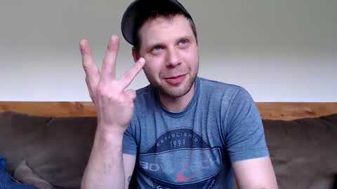 Lance online show from April 22, 11:06 pm