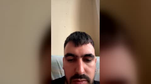 lander920612 online show from February 14, 11:18 am