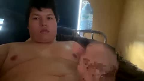 Snapshot of landonhov chatting on January 25, 6:24 pm landonhov online show from January 25, 6:24 pm