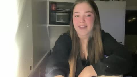 lanelizzie348 online show from October 9, 12:41 am