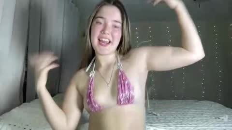 lanelizzie348 online show from October 18, 2:36 am