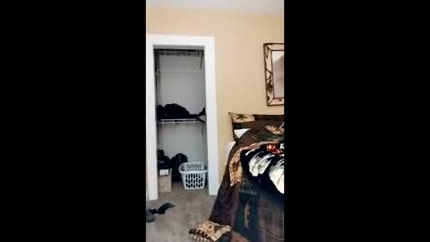 Snapshot of langederek2 chatting on March 8, 12:41 am langederek2 online show from March 8, 12:41 am