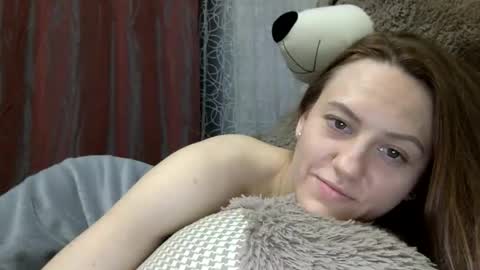 langoria online show from March 3, 6:41 am