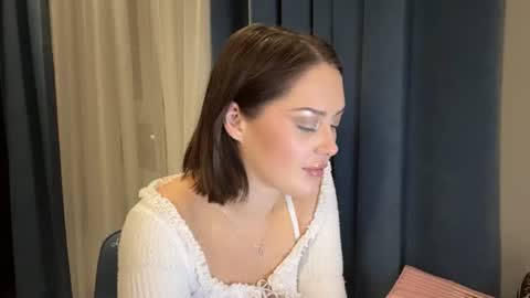 Snapshot of lanitaabsalon chatting on July 29, 9:13 pm Jenny online show from July 29, 9:13 pm