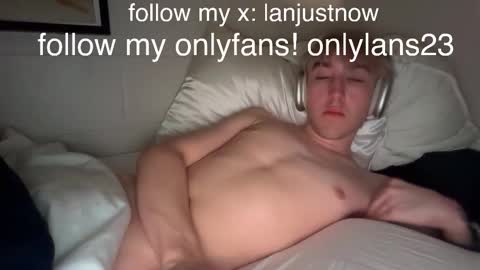 Snapshot of lanjustnow chatting on March 31, 5:52 am lanjustnow online show from March 31, 5:52 am