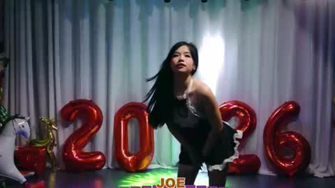 Snapshot of lankwaifong_cindy chatting on February 5, 5:45 am lankwaifong_cindy online show from February 5, 5:45 am