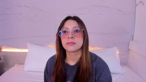 Snapshot of lanna_18_ chatting on January 10, 11:45 am Lanna online show from January 10, 11:45 am