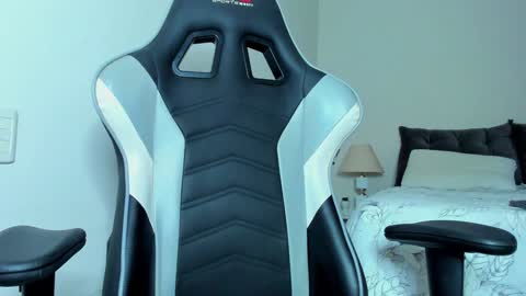 Lanna online show from January 15, 1:34 am