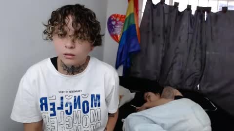 Snapshot of lannie_gonzales chatting on January 5, 9:57 pm LANNIE online show from January 5, 9:57 pm