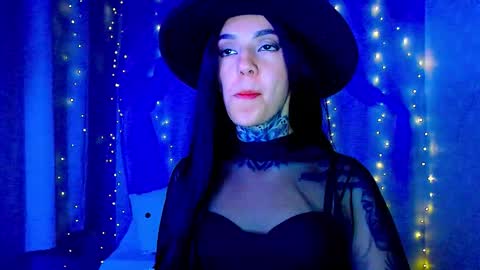 LANNIE   online show from January 13, 1:55 am