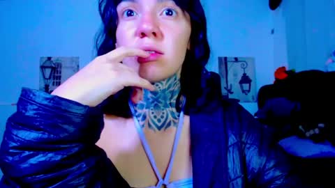 Snapshot of lannie_gonzales chatting on May 21, 10:50 pm LANNIE online show from May 21, 10:50 pm