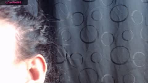 lapeligrosa_ online show from February 28, 5:15 pm