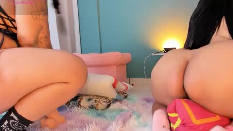 lapeligrosa_ online show from September 13, 11:43 am