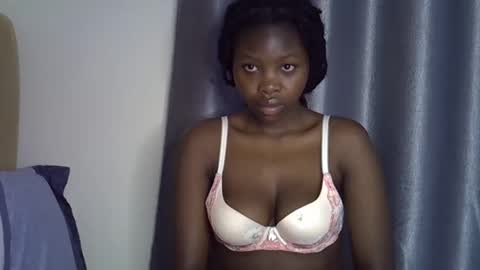 lara online show from November 15, 11:07 am