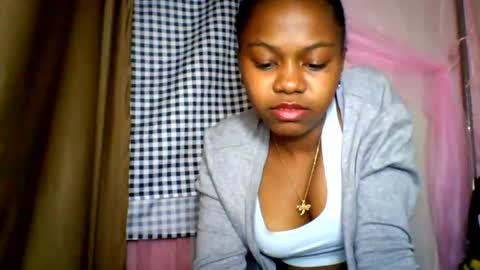 lara_belle online show from June 22, 4:59 pm