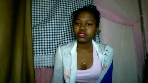 lara_belle online show from July 7, 4:04 am