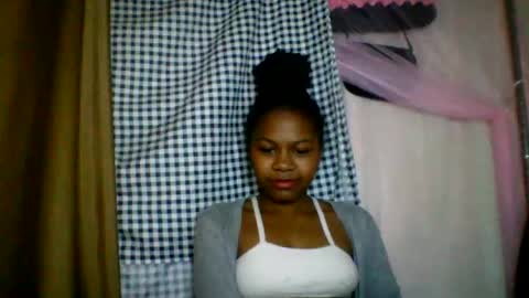 lara_belle online show from July 18, 1:54 am