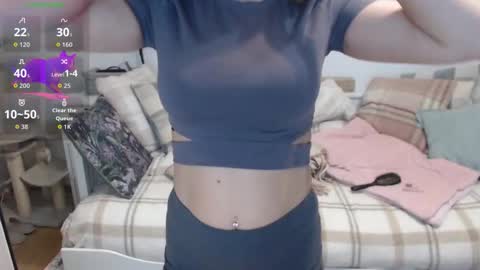 Lara online show from November 2, 4:20 pm