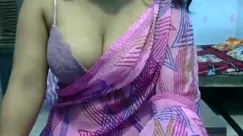 Snapshot of lara_dey chatting on September 10, 9:09 am Anshika rai online show from September 10, 9:09 am