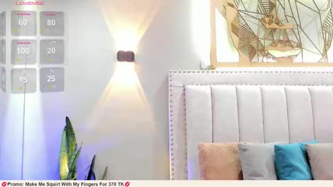      700  200   online show from November 30, 5:06 pm