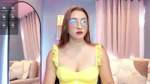 Snapshot of lara_martin chatting on June 9, 7:36 pm 700 200 online show from June 9, 7:36 pm