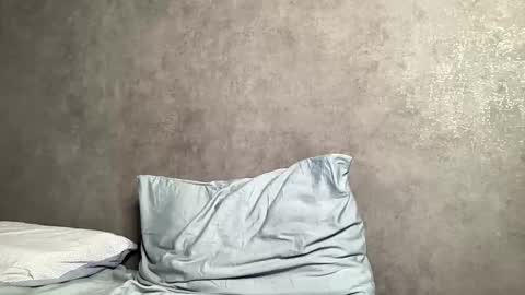 Snapshot of lara_neon chatting on January 14, 2:43 pm Lara Neon online show from January 14, 2:43 pm