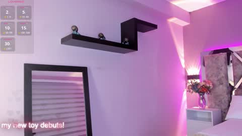 Lara online show from December 23, 10:55 pm