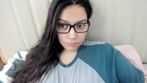 lara online show from October 13, 12:38 pm