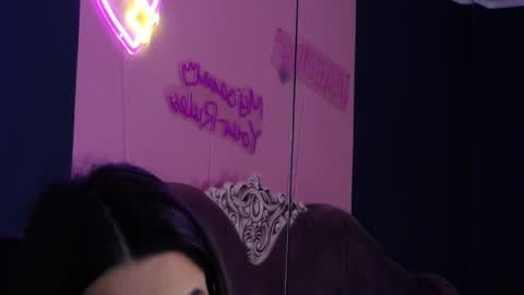 LaraKent online show from April 15, 7:43 pm