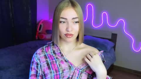 LaraKrein lk online show from October 12, 3:33 pm