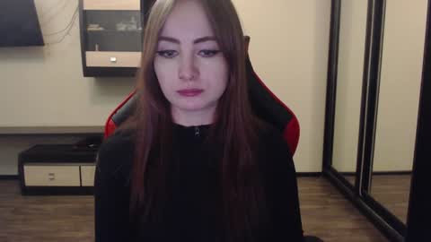 Laralianna online show from January 7, 7:49 pm