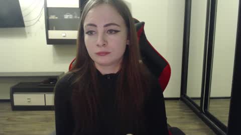 Laralianna online show from January 11, 5:20 am