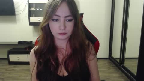 Laralianna online show from February 17, 9:52 pm