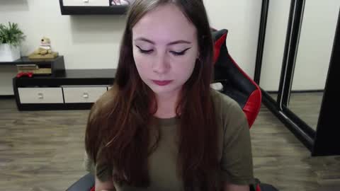 Laralianna online show from September 8, 4:39 pm