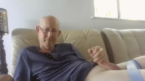 largerthan-   say hi on entry online show from February 7, 12:47 am