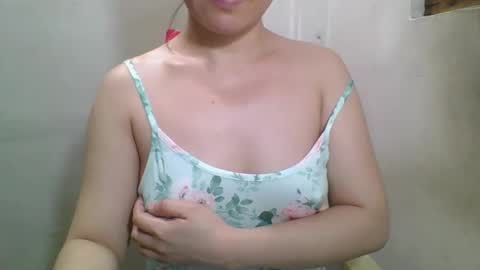 Snapshot of laricemsbest chatting on February 12, 4:35 pm Larice online show from February 12, 4:35 pm