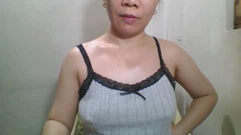 Snapshot of laricemsbest chatting on April 13, 4:07 am Larice online show from April 13, 4:07 am
